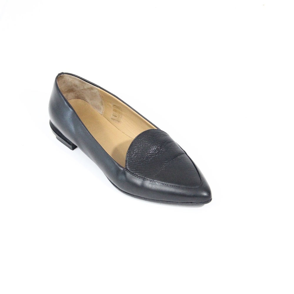 Everlane The Modern Point Flat sz 8 Women Black Leather Shoes Classic Fashion